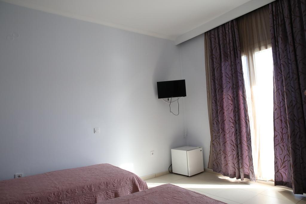 Vari Beach Hotel Buitenkant foto