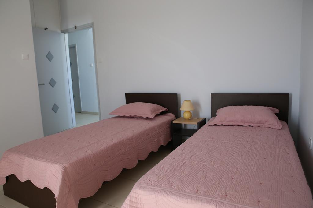 Vari Beach Hotel Buitenkant foto