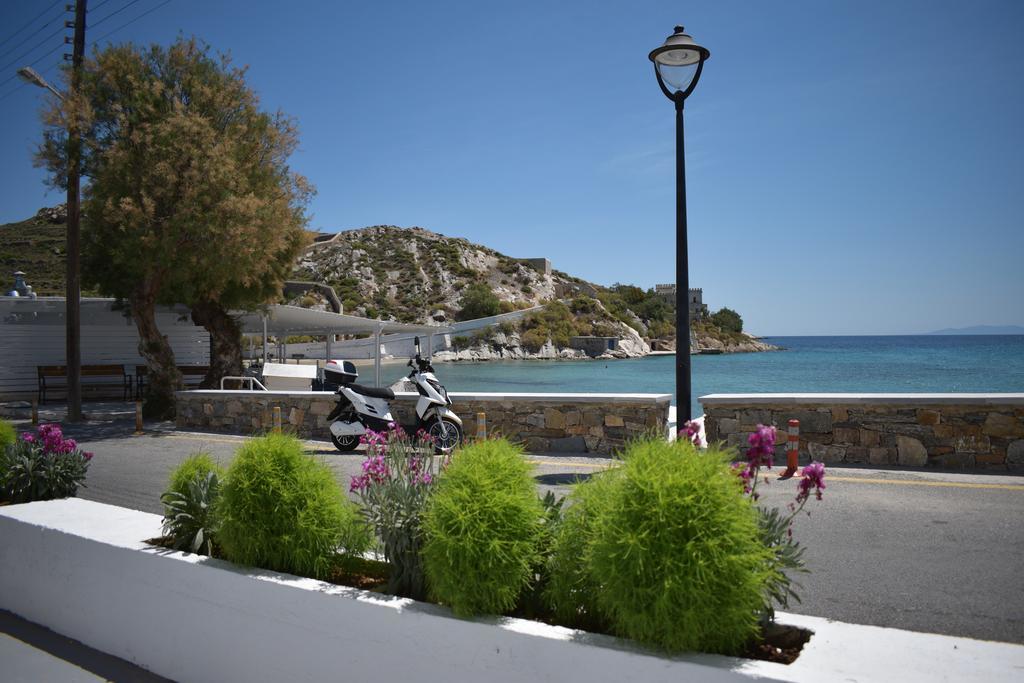 Vari Beach Hotel Buitenkant foto