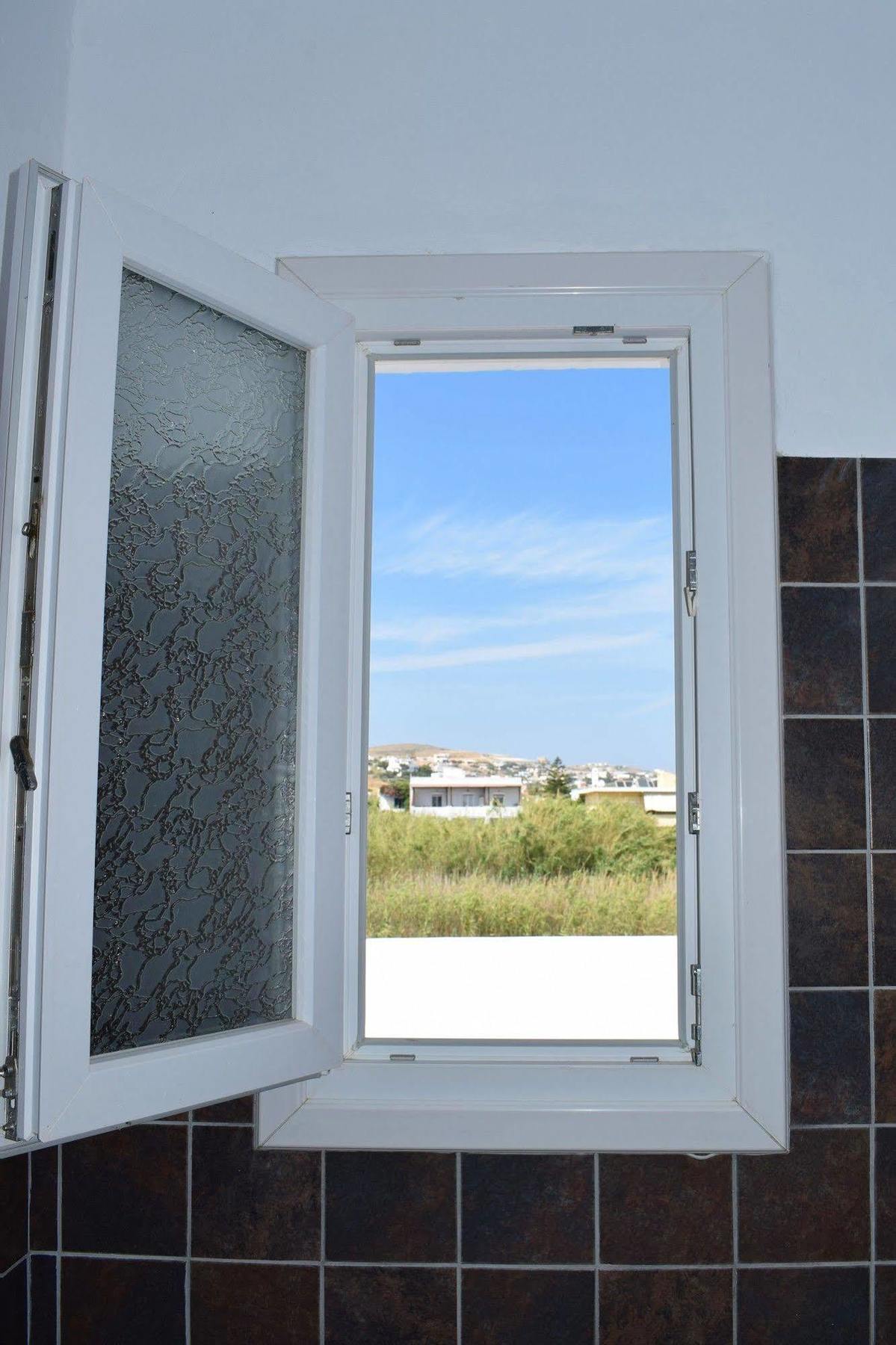 Vari Beach Hotel Buitenkant foto