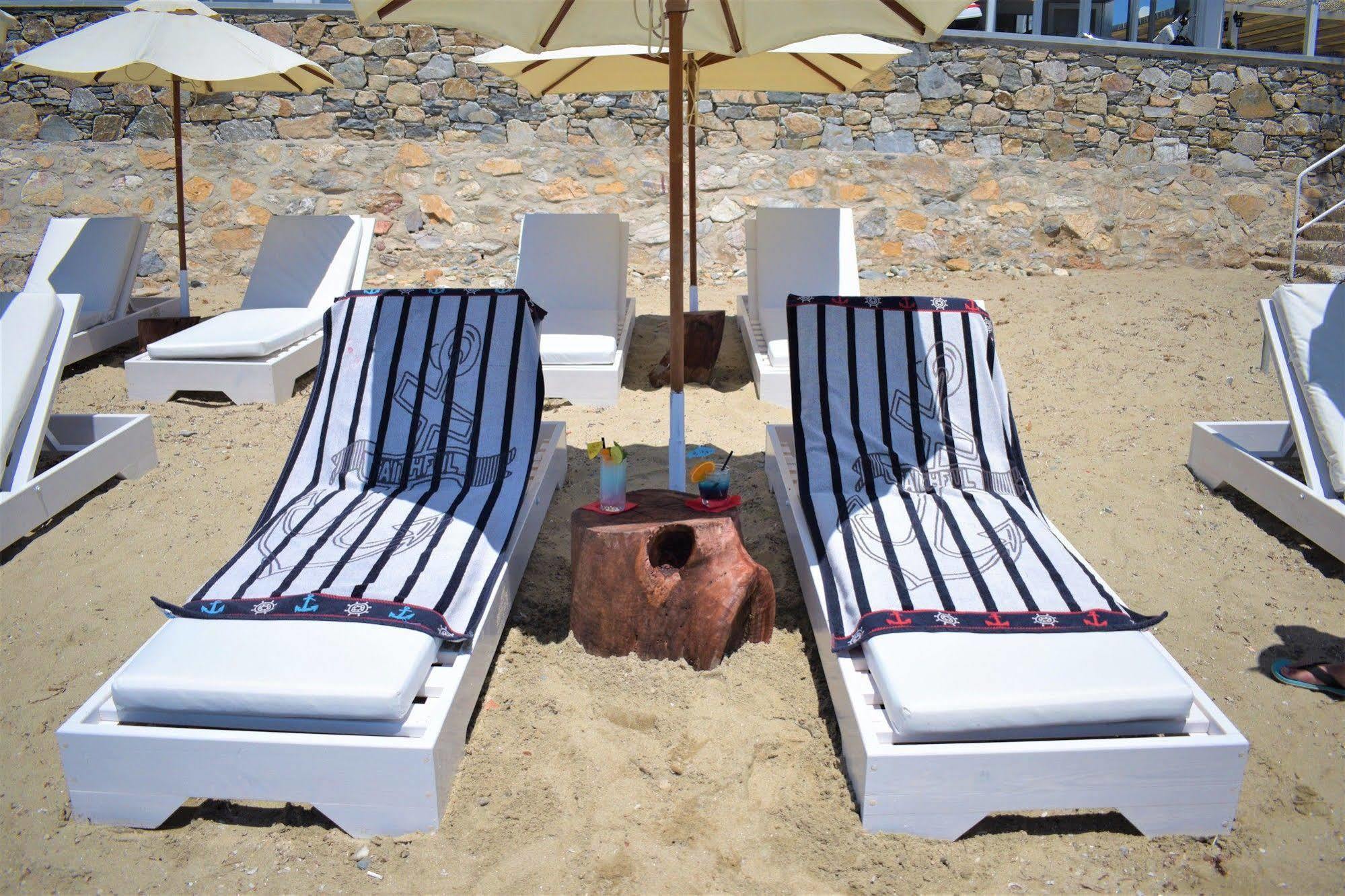 Vari Beach Hotel Buitenkant foto